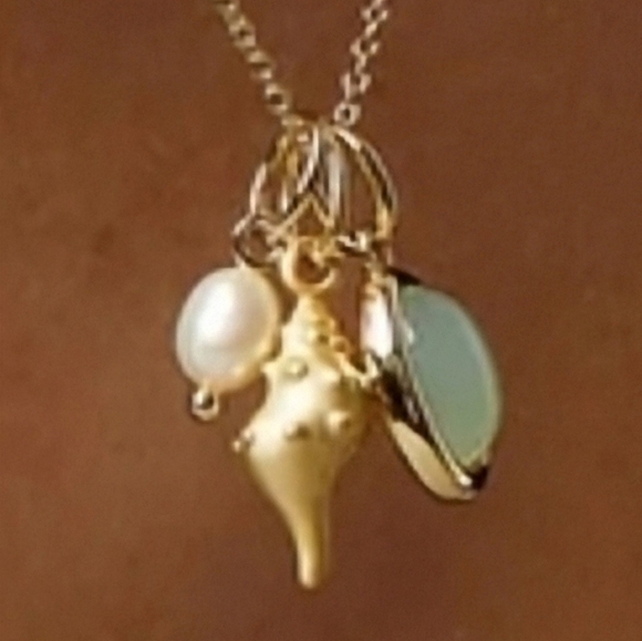 Tarnish Proof Gold necklace WATERPROOF green shell pearl - Picture 2 of 8